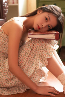 年轻女教师的滋味